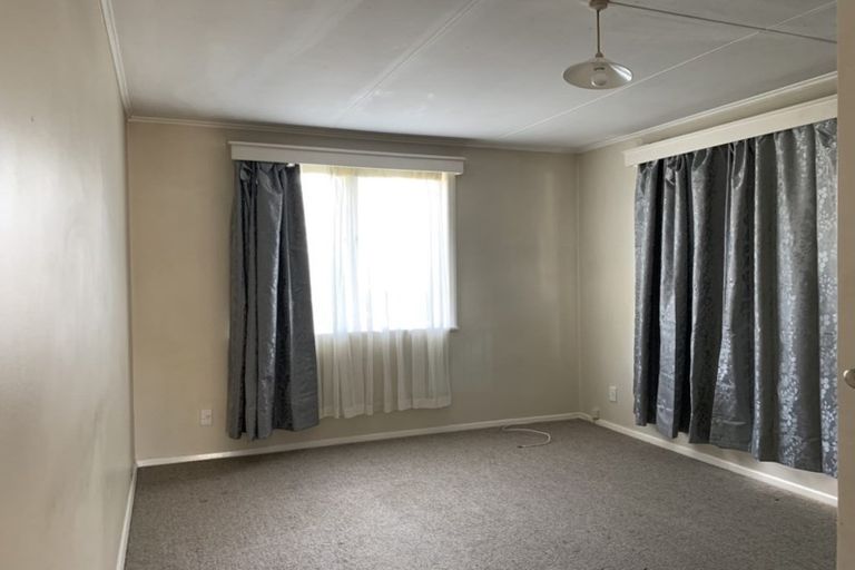 Photo of property in 81 Te Rangitautahanga Road, Turangi, 3334