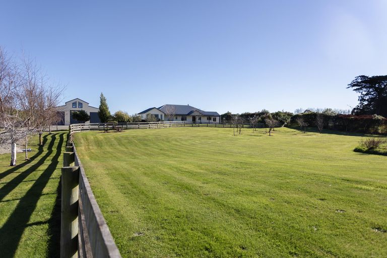 Photo of property in 305 Redcastle Road, Oamaru North, Oamaru, 9492