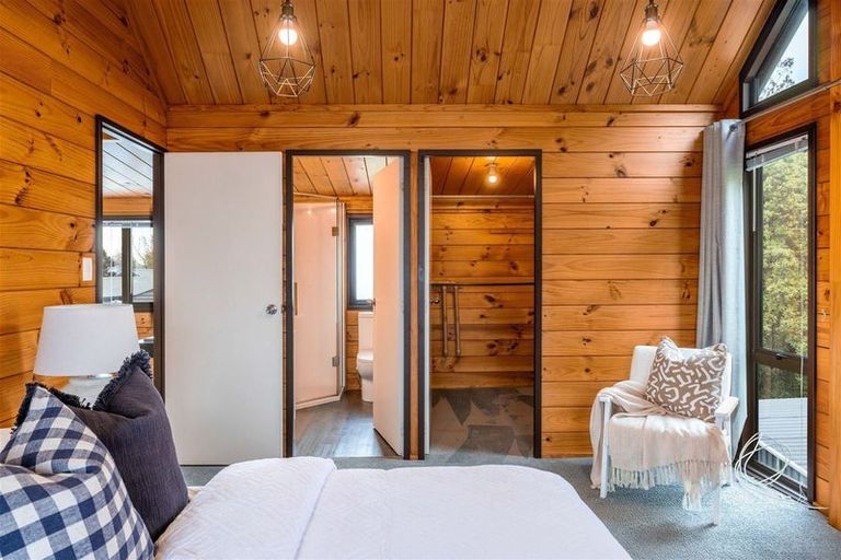 Photo of property in 153 Hawthornden Road, Avonhead, Christchurch, 8042