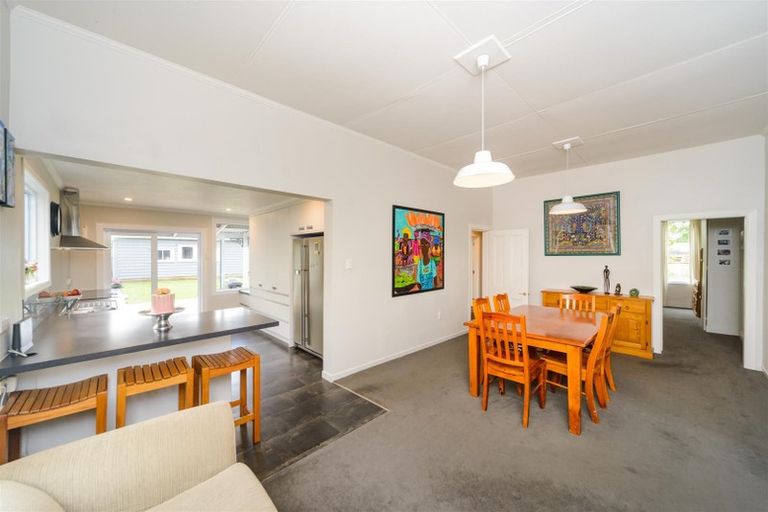 Photo of property in 30 Signal Street, Marton, 4710