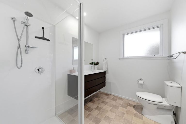 Photo of property in 5 Birkenhead Street, Avonhead, Christchurch, 8042
