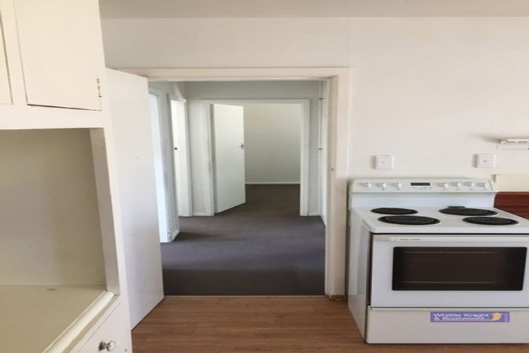 Photo of property in 4/9a Curletts Road, Sockburn, Christchurch, 8042