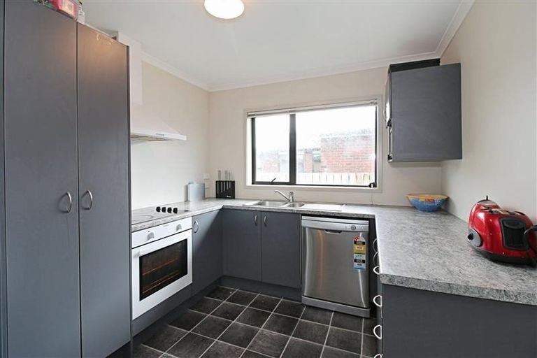 Photo of property in 68 Mcquarrie Street, Kingswell, Invercargill, 9812