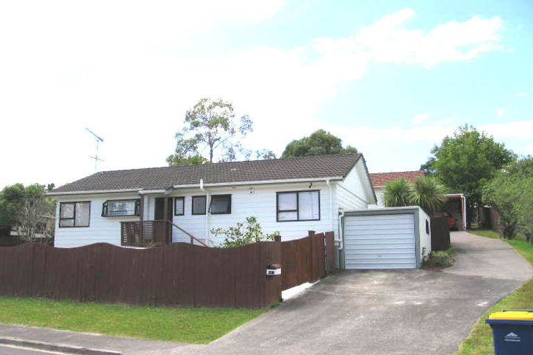 Photo of property in 1/42 Gatman Street, Birkdale, Auckland, 0626
