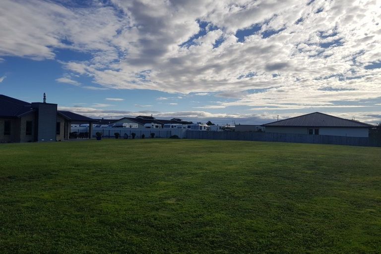 Photo of property in 33 Fisher Place, Lytton West, Gisborne, 4010