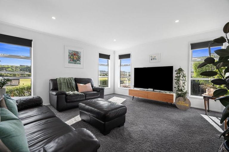 Photo of property in 227 Lakes Boulevard, Pyes Pa, Tauranga, 3112