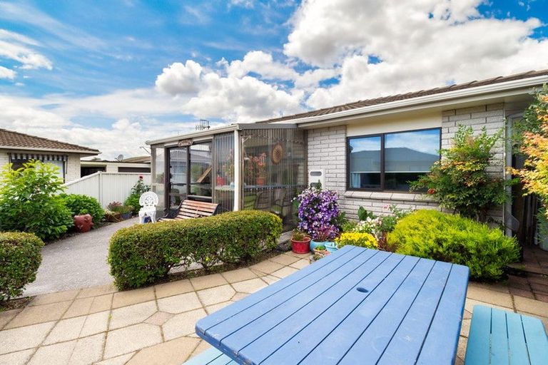 Photo of property in 25a Larch Street, Victoria, Rotorua, 3010