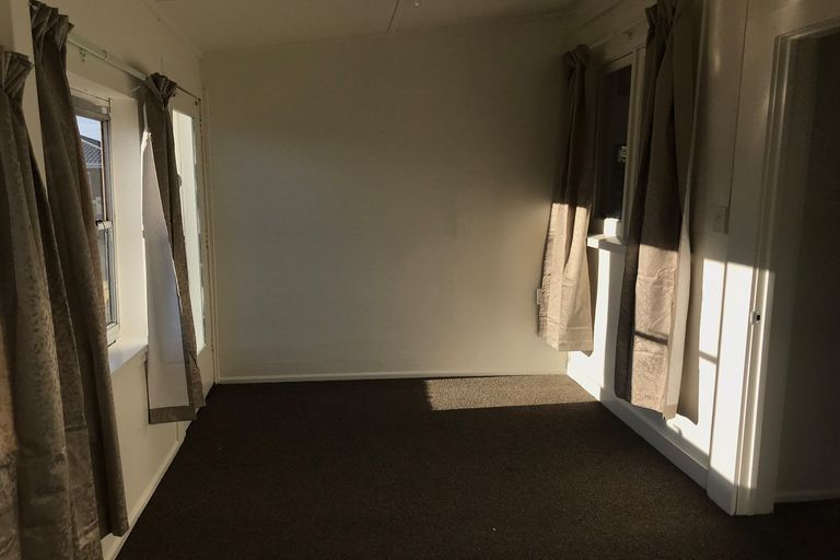 Photo of property in 140a Macandrew Road, South Dunedin, Dunedin, 9012