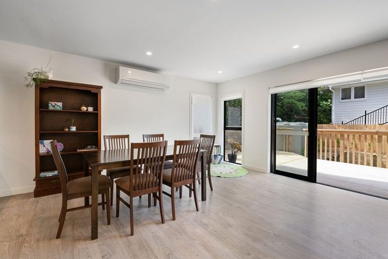 Photo of property in 3a Gladys Avenue, Glenfield, Auckland, 0629