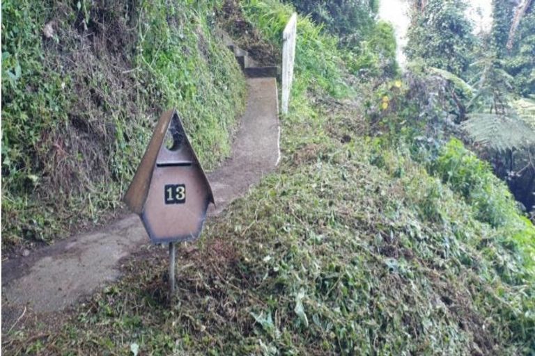 Photo of property in 13 Mortimer Terrace, Aro Valley, Wellington, 6021