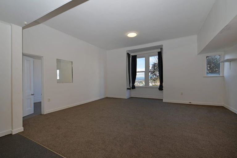 Photo of property in 70 Fairlie Terrace, Kelburn, Wellington, 6021