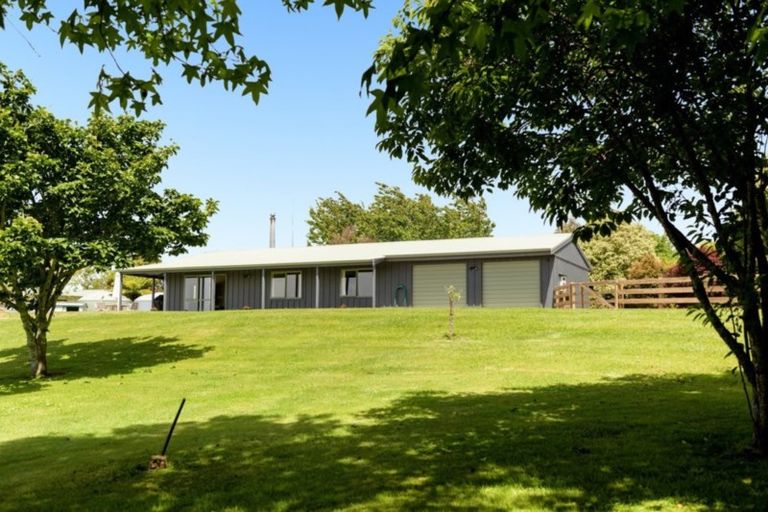 Photo of property in 39 Walter Henry Drive, Omanawa, Tauranga, 3171