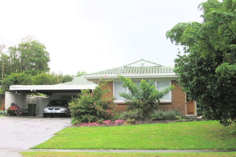 Photo of property in 7 Prince Regent Drive, Half Moon Bay, Auckland, 2012