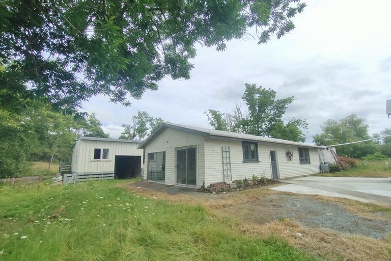 Photo of property in 113 Foster Road, Kumeu, 0891