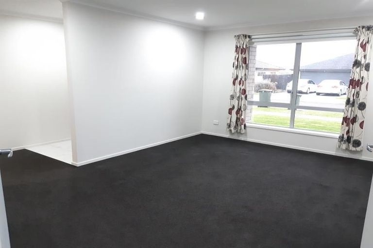 Photo of property in 7 Dalray Avenue, Takanini, 2112