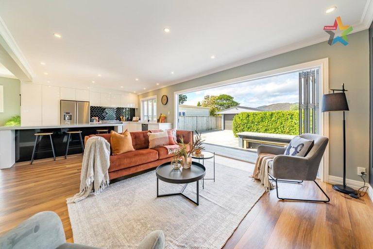 Photo of property in 42 Kensington Avenue, Petone, Lower Hutt, 5012