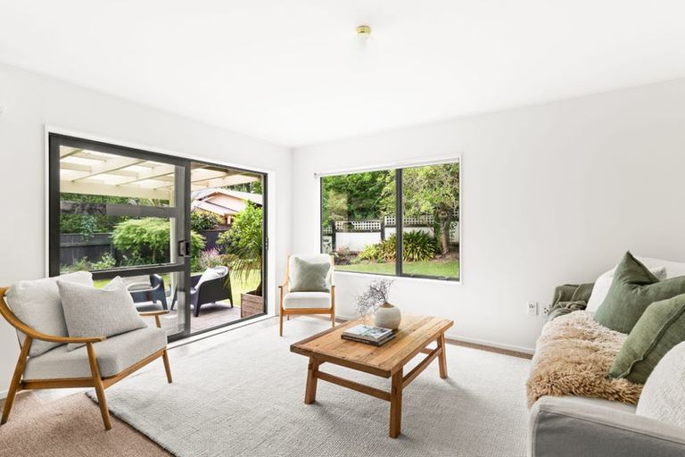 Photo of property in 2/23 Reeve Drive, Havelock North, 4130