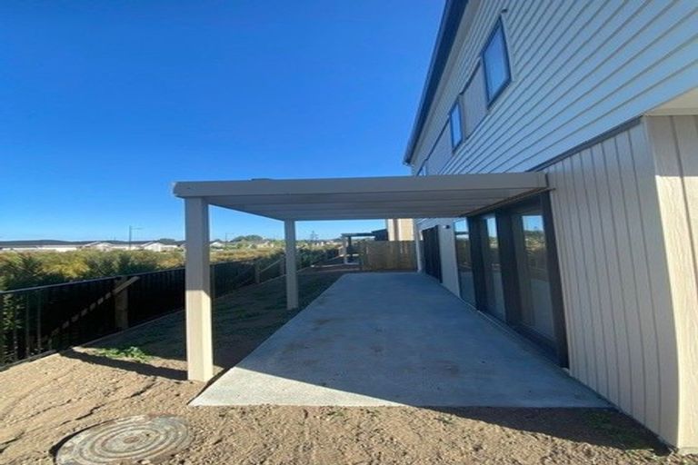 Photo of property in 49 Black Beech Crescent, Takanini, 2110