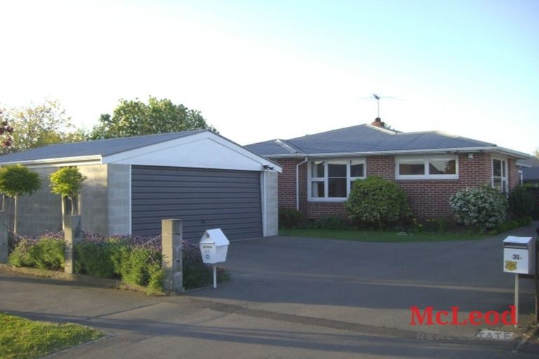 Photo of property in 31 Daniels Road, Redwood, Christchurch, 8051