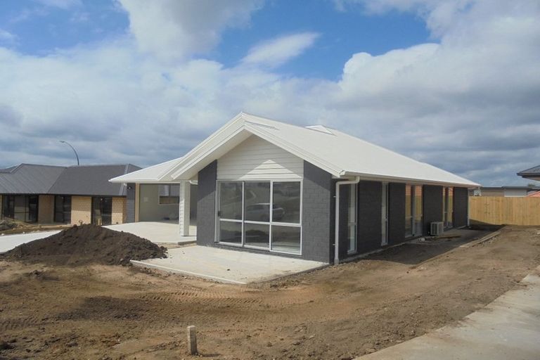 Photo of property in 5 Teaview Court, Huntington, Hamilton, 3210