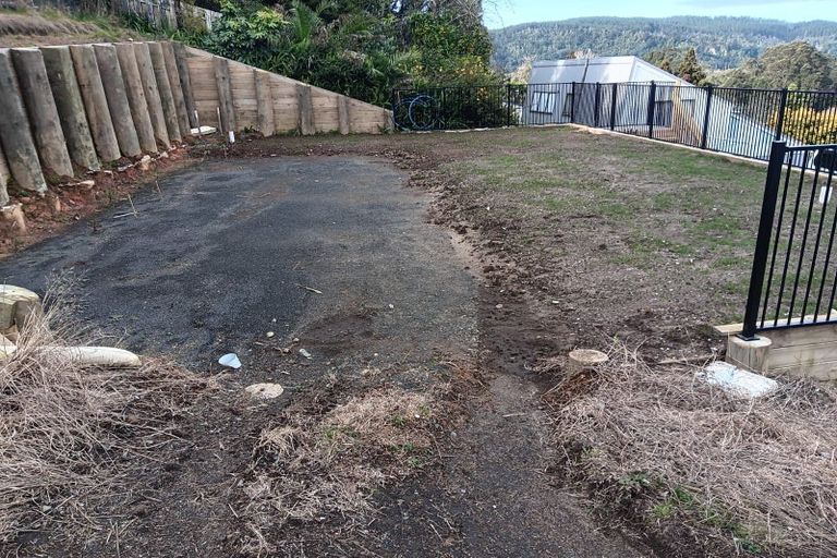 Photo of property in 117 Waireka Place, Whangamata, 3620