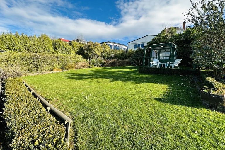 Photo of property in 50 Tees Street, South Hill, Oamaru, 9400