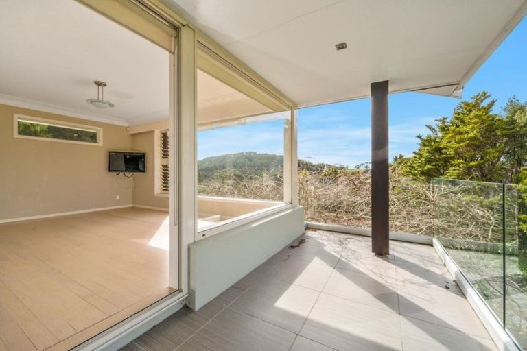 Photo of property in 3 Frost Road, Leigh, Warkworth, 0985