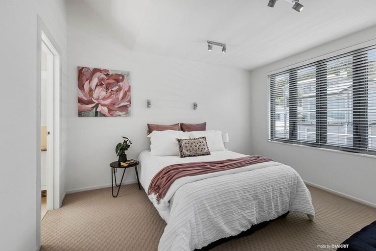 Photo of property in 23 Clermont Terrace, Kelburn, Wellington, 6012