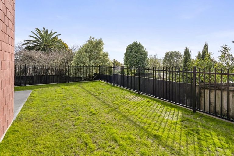 Photo of property in 6/18 Mahoe Street, Melville, Hamilton, 3206