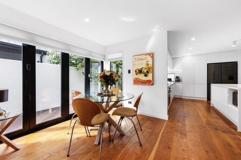 Photo of property in 65b Rugby Street, Merivale, Christchurch, 8014