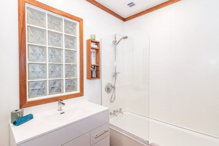 Photo of property in 28 Ikitara Road, Whanganui East, Whanganui, 4500