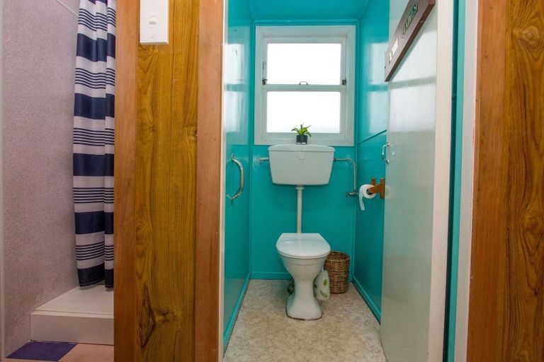 Photo of property in 28 Luxford Street, Berhampore, Wellington, 6023