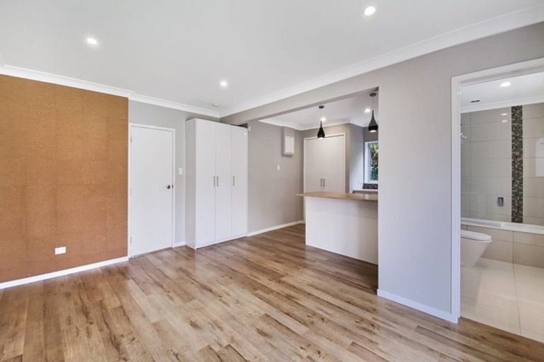 Photo of property in 211 Royal Road, Massey, Auckland, 0614