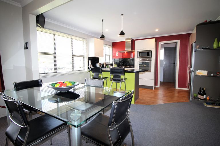 Photo of property in 8 Winston Place, Alexandra, 9320