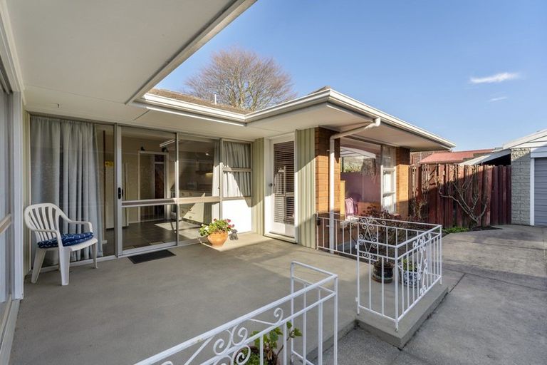 Photo of property in 75 Gladson Avenue, Sockburn, Christchurch, 8042