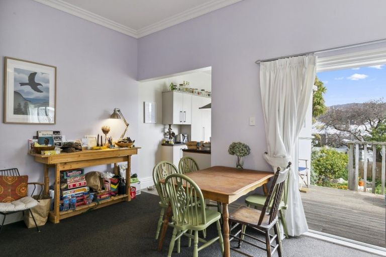 Photo of property in 10 Hiropi Street, Newtown, Wellington, 6021