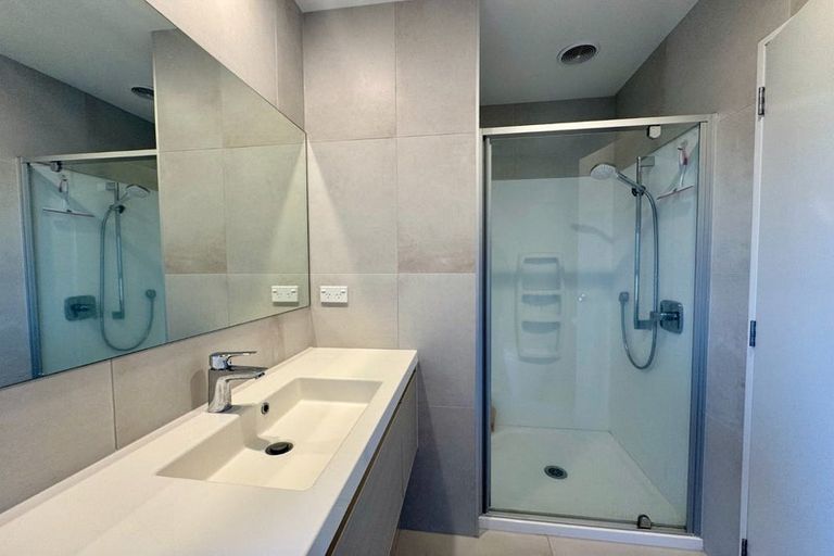 Photo of property in 62 Matairangi Avenue, Totara Heights, Auckland, 2105