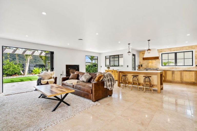 Photo of property in 6a Hall Avenue, Regent, Whangarei, 0112