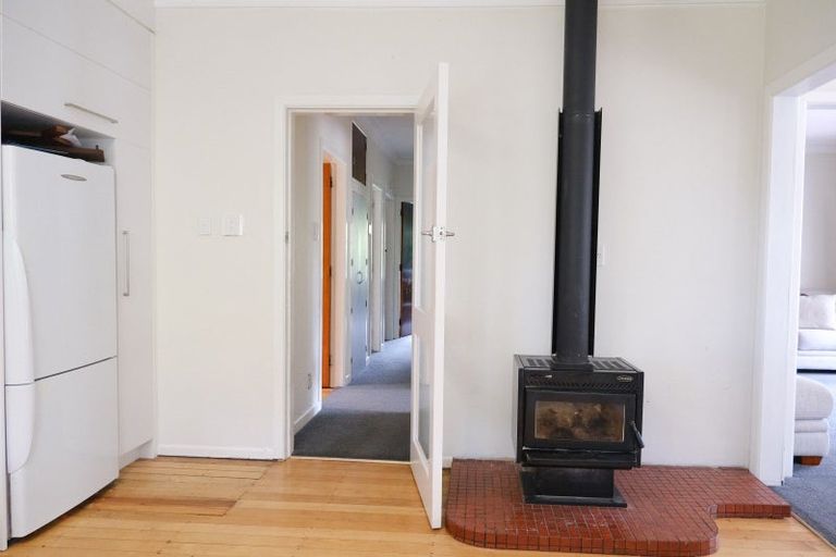 Photo of property in 329 Malfroy Road, Pomare, Rotorua, 3015