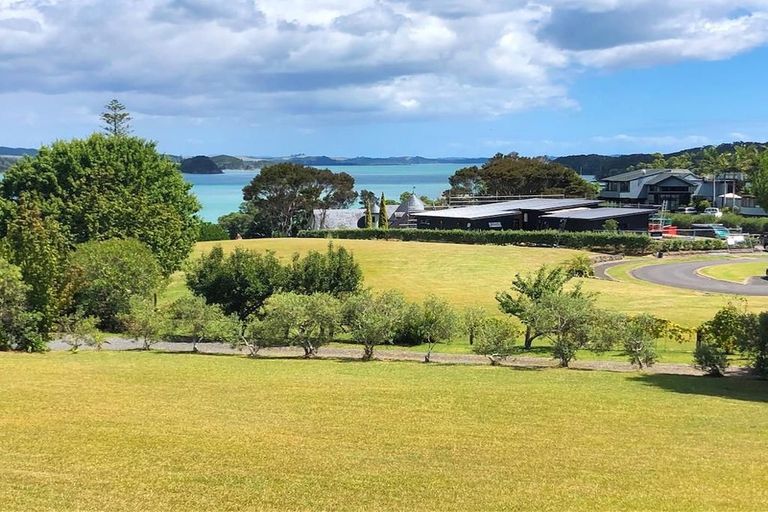 Photo of property in 3 James Clendon Place, Okiato, Russell, 0272