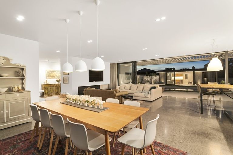 Photo of property in 106a Godden Crescent, Mission Bay, Auckland, 1071