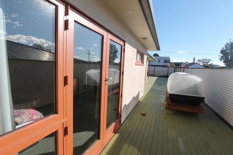 Photo of property in 43 South Road, Blagdon, New Plymouth, 4310