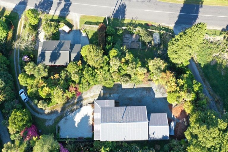 Photo of property in 226 Woodstock-rimu Road, Ruatapu, Hokitika, 7883