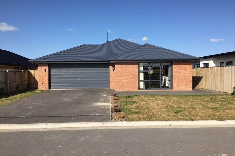 Photo of property in 127 Infinity Drive, Pegasus, 7612