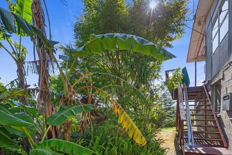 Photo of property in 118 Paku Drive, Tairua, 3508