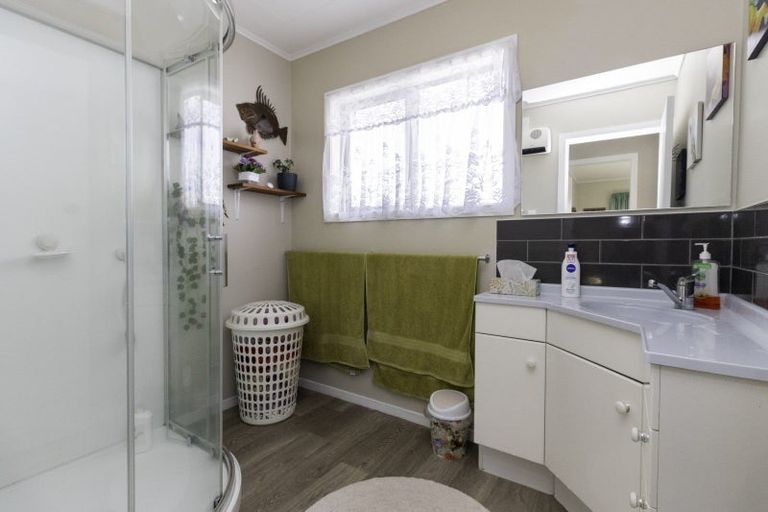 Photo of property in 10 Thames Road, Paeroa, 3600