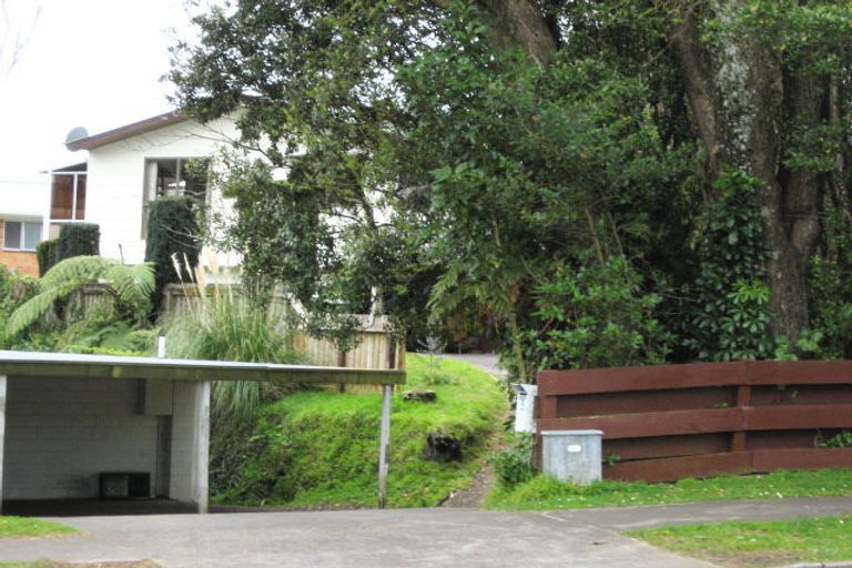 Photo of property in 1a Nevada Drive, Merrilands, New Plymouth, 4312