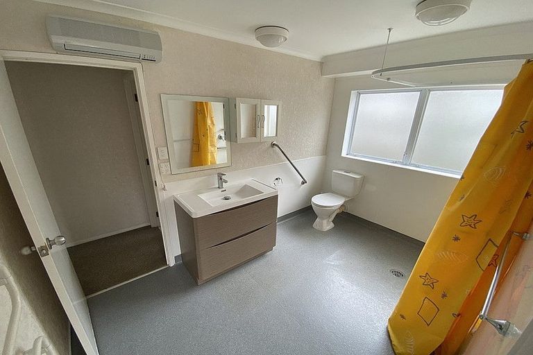 Photo of property in 32 Cantora Avenue, Northpark, Auckland, 2013