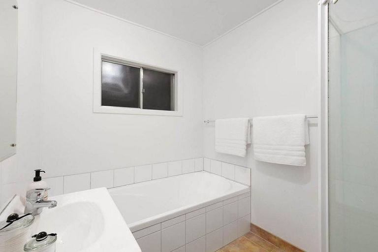 Photo of property in 39 Delhi Crescent, Khandallah, Wellington, 6035