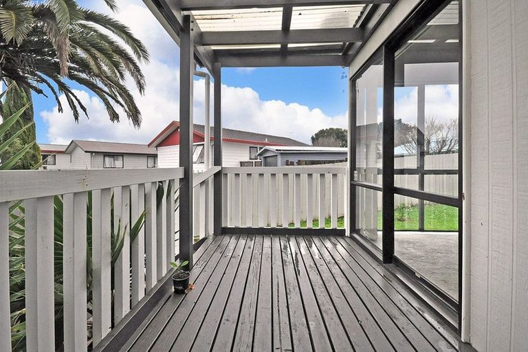 Photo of property in 3/8 Martha Lane, Weymouth, Auckland, 2103